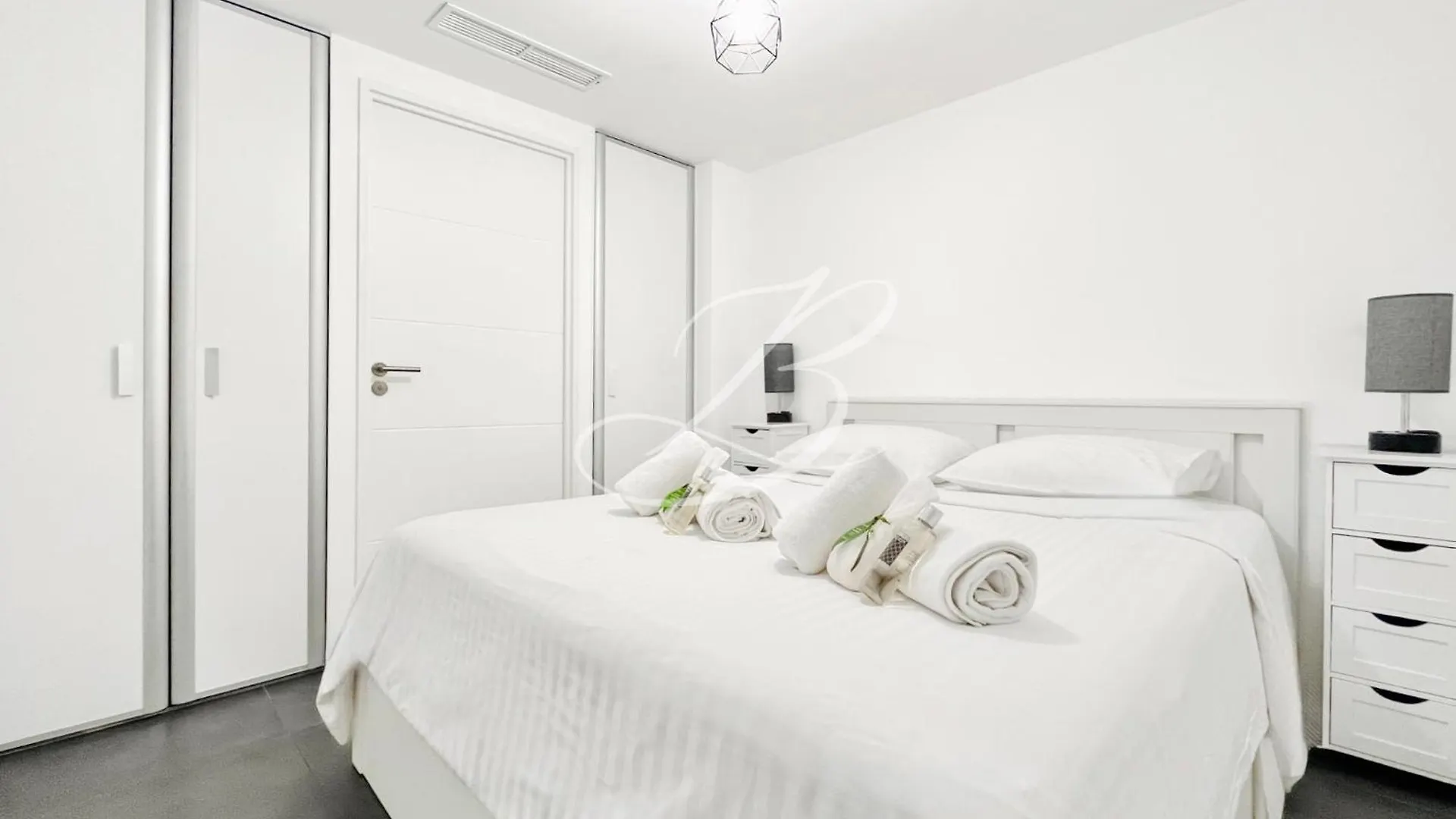 Apartment Le Beach Croisette - Close To Palais & Mer Cannes France